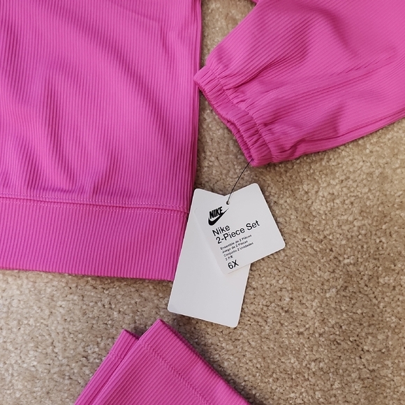 Pink Nike Tracksuit Set Size 6X NWT - Picture 2 of 3